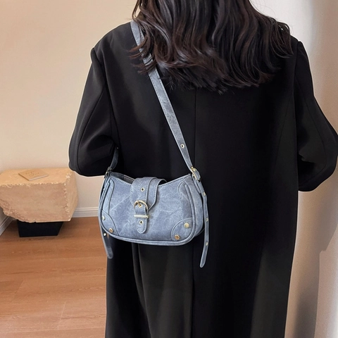 Borsa a Spalla in Pelle PU Retro per Donna Vintage Fibbia con Borchie Borsa a Tracolla Design di Nicchia Minimalista per Tutti i Giorni