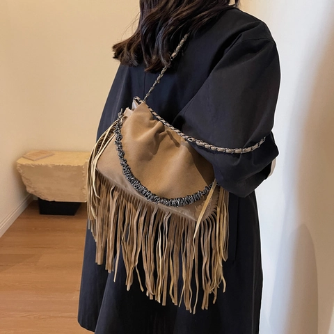 Böhmische Fransen Umhängetasche Damen PU Leder Suede Look Quaste Handtasche Vintage Kette Crossbody Tasche Trendy Messenger Bag