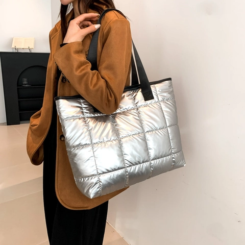 Fashion Quilted Tote Bag Padded Metallic Cotton Shoulder Bag Large Capacity Solid Color Winter Commuter Handbag