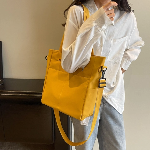 Grand Sac à Épaule Minimaliste pour Femme en Tissu Composite Polyester Imperméable Sac Bandoulière pour Voyage Quotidien Bureau