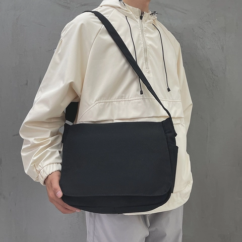 Borsa a Tracolla Minimalista in Tela Grande Capacità Con Patta Design per Donna Uomo Stile Tempo Libero Urbano