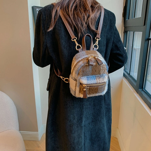 Women Winter Plaid Woolen Mini Backpack Fashion Plaid Crossbody Bag Elegant Niche Design Single Shoulder Small Square Bag