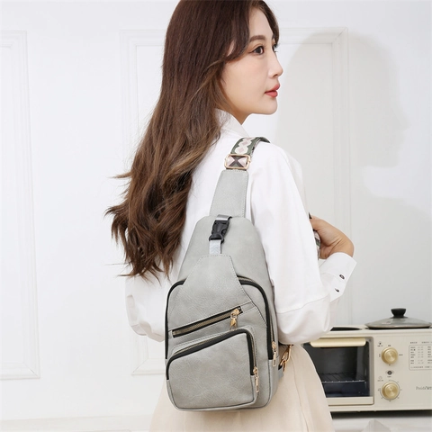 Women PU Leather Sling Chest Bag With Geometric Pattern Wide Strap Multi Zipper Casual Shoulder Bag Urban Fashion Crossbody Bag