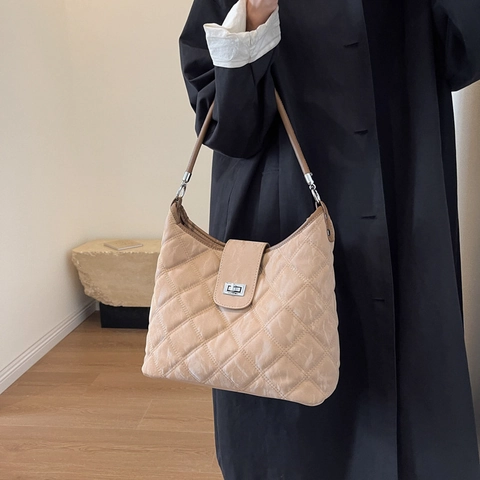 Borsa Hobo Trapuntata da Donna in Pelle PU con Motivo a Rombi Borsa a Tracolla Grande Capacità con Chiusura a Girello in Metallo