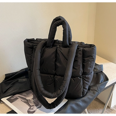 Winter New Large Capacity Puffer Tote Bag For Women Quilted Padded Shoulder Bag Solid Color Minimalist Urban Fashion Handbag