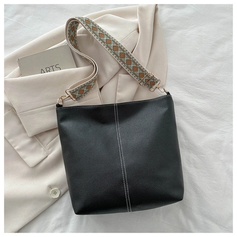 Damen Mode Litschimuster PU Leder Schultertasche Mit Breitem Geometrischem Gurt Kontrastnähte Große Kapazität Tragetasche Täglich