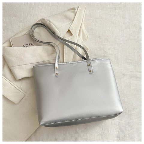 Gesteppte PU Leder Einkaufstasche Für Damen Große Kapazität Gesteppte Schultertasche Silber Schwarz Braun Urban Commute Handtasche