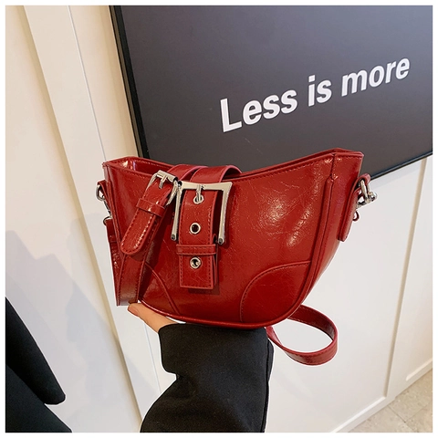 Borsa a Spalla Donna a Semicerchio in Pelle PU Borsa a Tracolla Con Grande Fibbia in Metallo Borsa Hobo Vintage per Stile Quotidiano