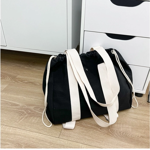Spring 2024 Fashion Large Capacity Composite Fabric Tote Bag Simple Design Drawstring Shoulder Backpack Casual Women Handbag