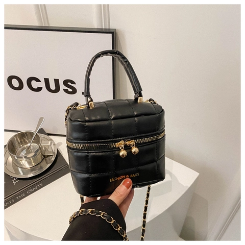 Mode Gesteppte PU Leder Mini Box Tasche Gold Kette Riemen Top Griff Quadratische Umhängetasche Für Damen Handtasche