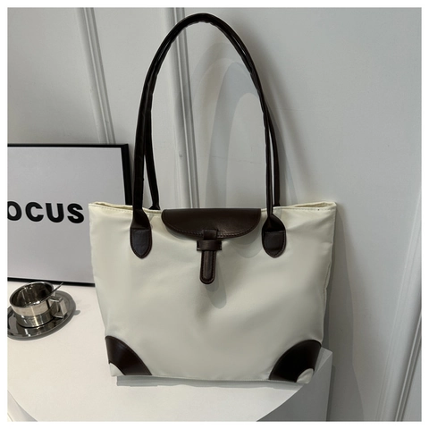 Fashion Nylon Large Capacity Tote Bag For Women Solid Color Shoulder Bag With Synthetic Leather Trim Casual Commuting Bag