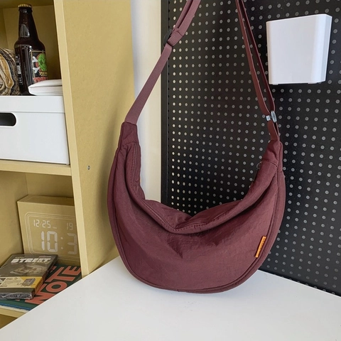 Minimalistische Nylon Halbmond Schultertasche Verstellbarer Gurt Große Kapazität Umhängetasche Hobo Bag Lässig Täglich