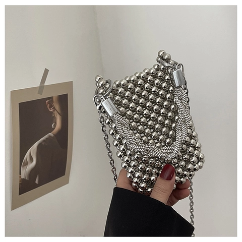 Borsa a Mano Moderna con Perline in Metallo Argento da Donna Frangia di Strass Mini Borsa a Tracolla a V con Catena Moda Festa