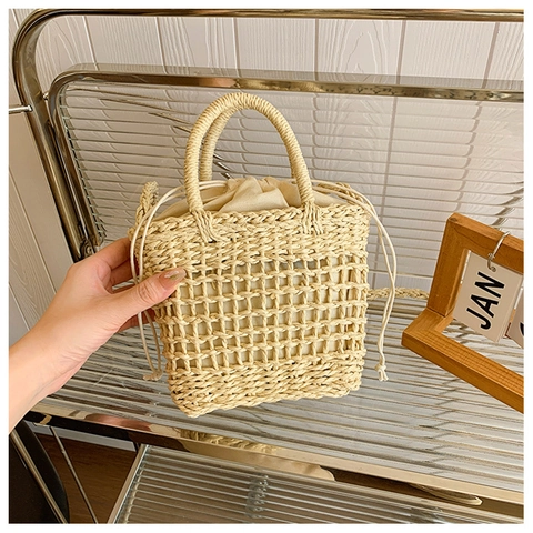 Handgefertigte Stroh Gewebte Umhängetasche Für Damen Pastorale Sonnenblume Dekoration Sommer Strand Handtasche Mit Kordelzug