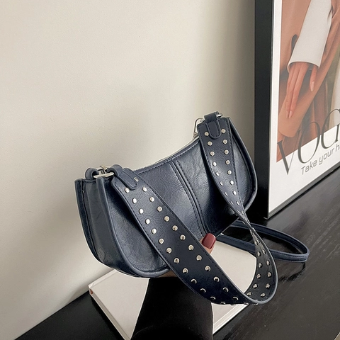 Fashion Women PU Leather Rivet Baguette Bag Minimalist Small Square Shoulder Bag Wide Strap Streetwear Y2K Underarm Bag
