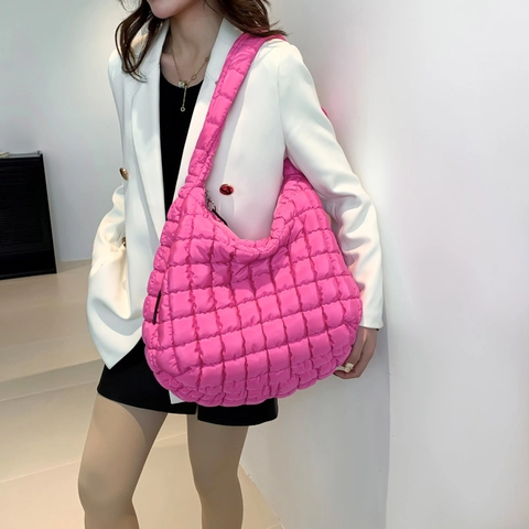 Large Capacity Women Quilted Puffer Cloud Bag Polyester Fashion Shoulder Crossbody Bag For Daily Use