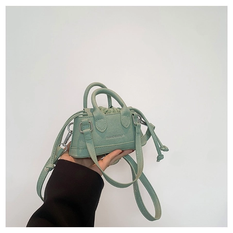 Damen Mini PU Leder Schultertasche Mode Buchstabenaufdruck Handtasche Mit Kordelzug Innenfutter Umhängetasche Für Damen