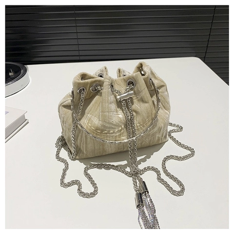 Damen Vintage Samt Eimertasche Metallring Griff Kette Riemen Kordelzug Elegant Abend Schulter Umhängetasche