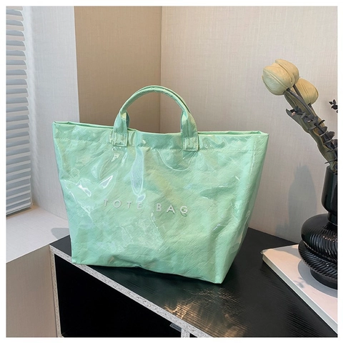 Minimalistische DuPont-Papier Tote-Tasche Faltenstruktur Große Kapazität Schulterhandtasche Für Damen Urban Einfacher Stil Shopper