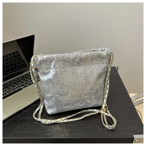 Women Fashion Sequin Shoulder Bag Sparkling Chain Crossbody Bag Modern Minimalist Banquet Party Handbag For Daily Matching