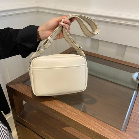 Bolso de Cámara de Cuero PU Minimalista para Mujer Bolso de Hombro Multifuncional Con Correa Ancha Color Sólido Bolso Cuadrado Pequeño