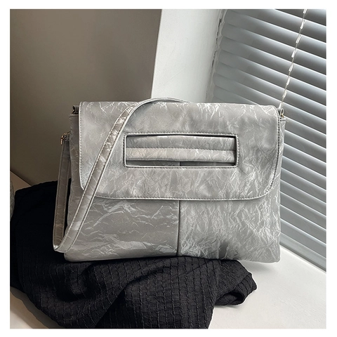 Bolso de Hombro de Moda para Mujer de Cuero PU Con Textura Arrugada Gran Capacidad Estilo Urbano Simple Color Sólido Bandolera