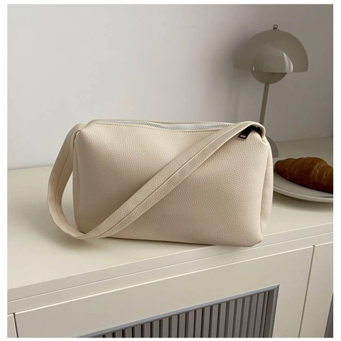 Women Simple PU Pebbled Shoulder Bag Solid Color Underarm Bag Zipper Closure Urban Fashion Commuter Handbag Hobo Bag