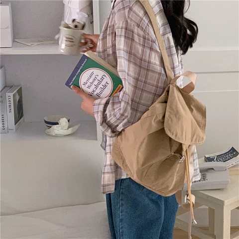 Damen Minimalistisch Nylon Rucksack Flip Top Kordelzug Große Umhängetasche Leicht Reise Schule Lässig Tagesrucksack Vielseitiger Rucksack