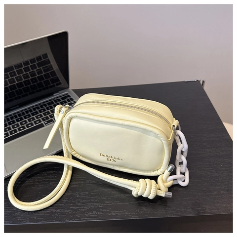 Borsa a Spalla Minimalista da Donna in Pelle PU Borsa a Tracolla alla Moda con Catena in Resina e Tracolla Annodata Borsa Casual