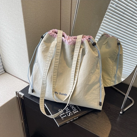 Grand Sac Fourre-tout en Toile avec Cordon pour Femmes Sac à Épaule Décontracté Design Imprimé Simple Sac à Main pour le Shopping Quotidien