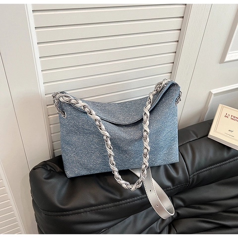 Borsa a Spalla Donna in Pelle PU Trama Denim Grande Capacità Borsa a Tracolla Catena in Metallo Argento Urban Simple Hobo Bag