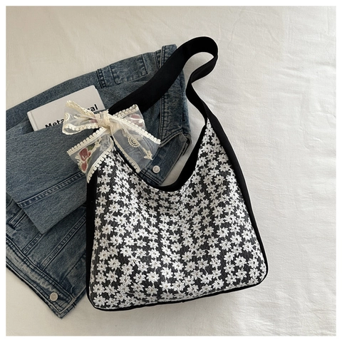 Floral Lace Embroidery Canvas Shoulder Bag For Women Sweet Ribbon Bow Large Capacity Tote Hobo Bag Summer Casual Handbag