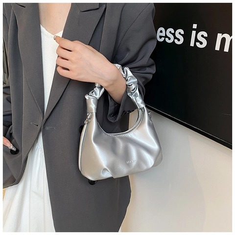 Bolso de Hombro de Cuero PU Minimalista para Mujer Con Asa Fruncida Bolso Hobo de Media Luna Color Sólido Moda Diario
