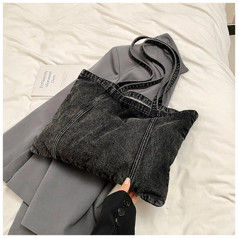 Women Casual Washed Denim Tote Bag Large Capacity Vintage Denim Shoulder Bag With Letter Patch Label Solid Color Bag