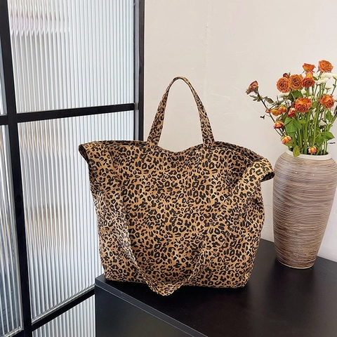 Borsa Tote in Tela con Stampa Leopardata Grande Capacità Borsa a Spalla da Donna Casual Moda Urbana Borsa a Tracolla per Uso Quotidiano