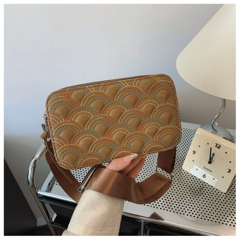 Borsa a Tracolla Trapuntata da Donna alla Moda con Ricamo Arcobaleno in Pelle PU con Tracolla Larga Semplice Borsa a Mano Quadrata Urbana