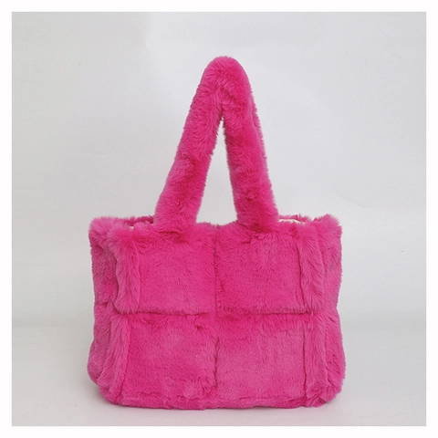 Women Plush Faux Fur Tote Bag Large Capacity Quilted Grid Shoulder Bag Soft Winter Handbag Urban Minimalist Shopping Bag