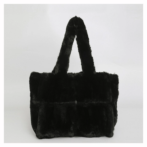Women Plush Faux Fur Tote Bag Large Capacity Quilted Grid Shoulder Bag Soft Winter Handbag Urban Minimalist Shopping Bag