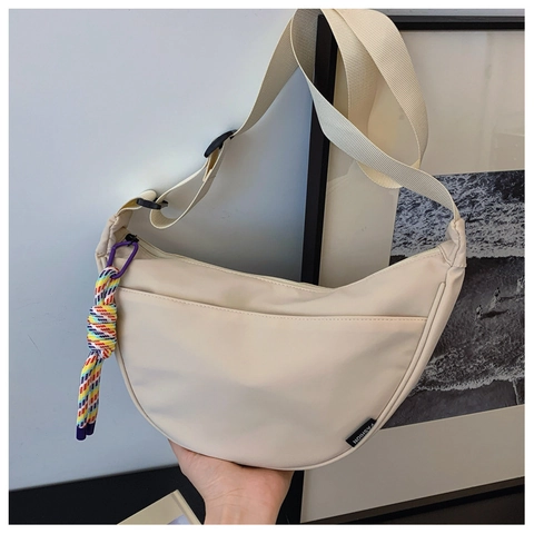 Mode Leinwand Halbmond Umhängetasche Für Damen Casual Einfarbig Schultertasche Mit Geflochtenem Anhänger Große Kapazität Hobo Tasche