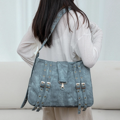 Bolso de Hombro de Cuero PU Vintage para Mujer Gran Capacidad Multi Hebilla Ojal Retro Punk Cyberpunk Viajero Bolso Combinable