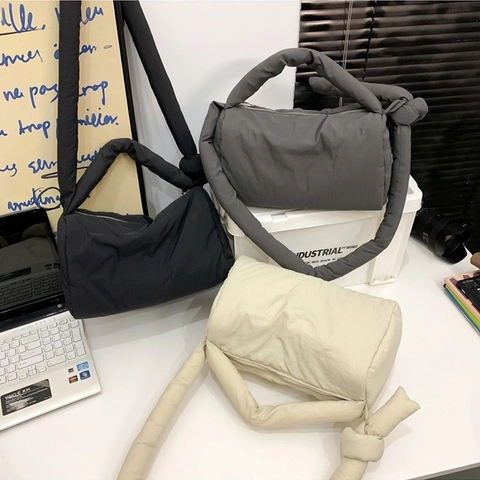 Borsa a Spalla Puffer Imbottita da Donna Trapuntata in Nylon con Nodo Borsa a Tracolla Cloud Leggera Morbida Hobo