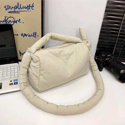 Borsa a Spalla Puffer Imbottita da Donna Trapuntata in Nylon con Nodo Borsa a Tracolla Cloud Leggera Morbida Hobo