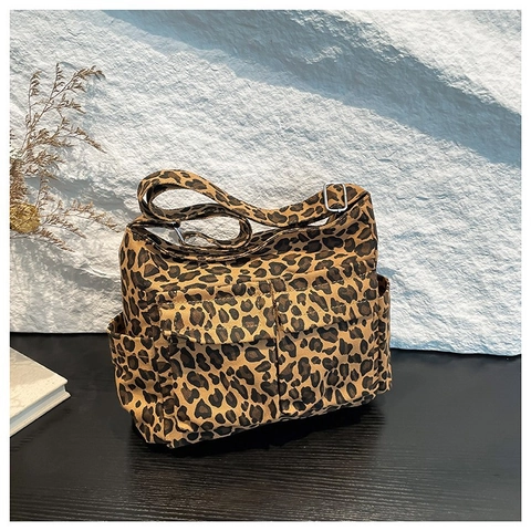 Mode Luipaardprint Canvas Schoudertas Voor Vrouwen Grote Capaciteit Meerdere Zakken Crossbody Tas Met Verstelbare Riem Casual Tote Bag