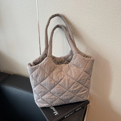 Borsa Tote Trapuntata Grande per Donna Borsa a Tracolla Minimalista con Motivo a Rombi Borsa a Mano Casual Leggera e Morbida