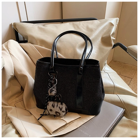 Damen Mode Wolltweed Spleißen PU Leder Tote Bag Große Kapazität Umhängetasche Mit Leoparden Anhänger Für Alltag Büro