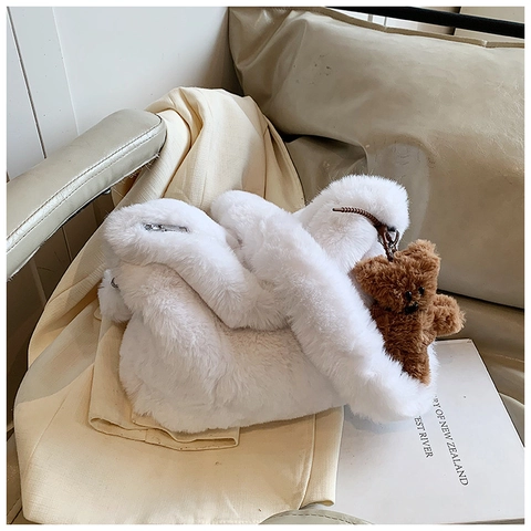 Mode Plüsch Schultertasche Für Damen Weiche Kunstpelz Umhängetasche Mit Süßem Bärenanhänger Vielseitige Einfache Herbst Winter Handtasche