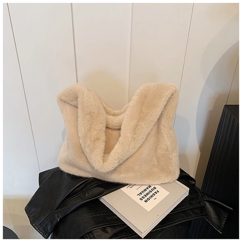 Fashion Women Faux Fur Shoulder Bag Autumn Winter Plush Large Capacity Tote Bag Soft Minimalist Solid Color Hobo Bag