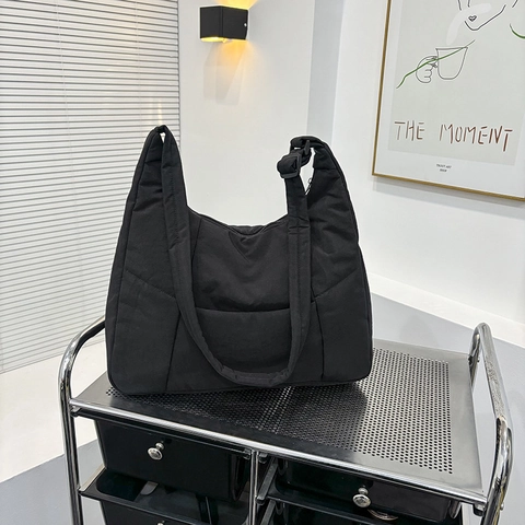 Damen Große Kapazität Gesteppt Tragetasche Leicht Gepolstert Wolkenbeutel Umhängetasche Minimalistisch Polyester Schultertasche Für Pendeln