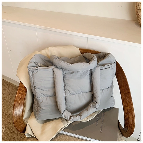 Damen Fashion Gesteppt Puffer Tote Bag Große Kapazität Wasserdicht Nylon Schultertasche Casual Travel Minimalistisch