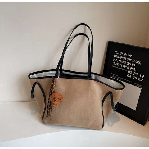 Dames Grote Capaciteit PU Leer Tote Bag Minimalistisch Gematteerde Textuur Schoudertas Met Plüsch Honden Hanger Mode Handtas